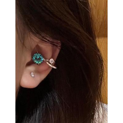 Orecchino a Clip per Cartilagine Auricolare Rotondo con Zircone Donna Leggera Lusso Nicchia Senso di Alta Gamma Orecchini Raffinati
