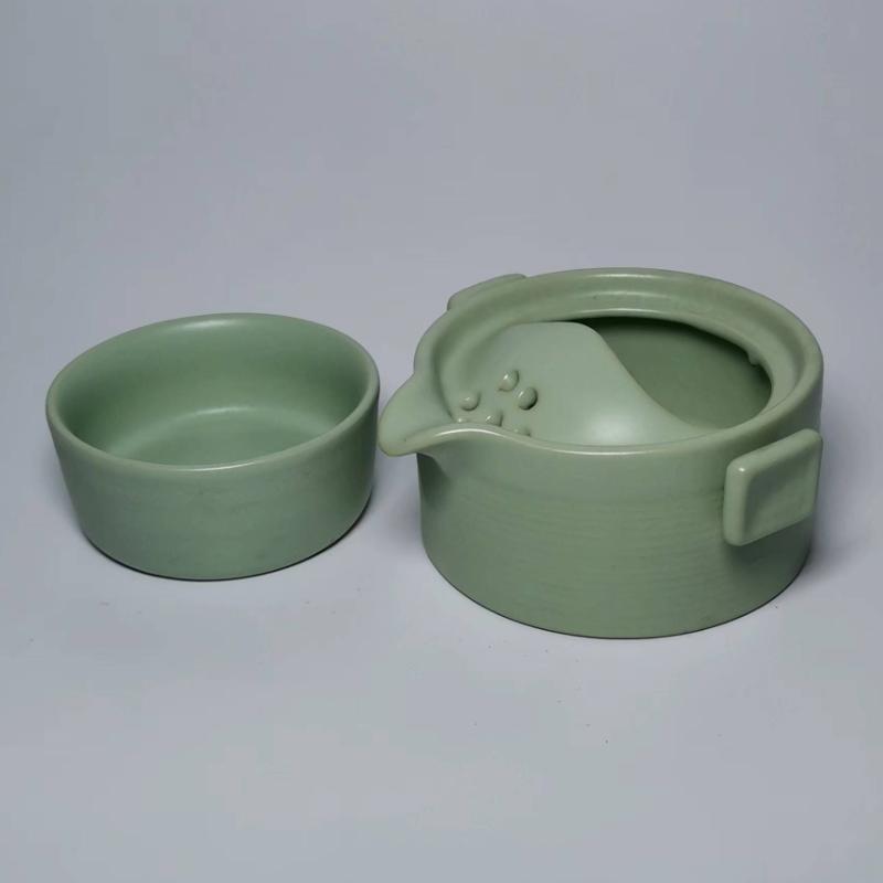 

Оптовый фарфоровый чайный сервиз 1 чайник 1 чашка, высококачественный, красивый и элегантный чайник и чашки в гайвани, легко помещаются в дорогу