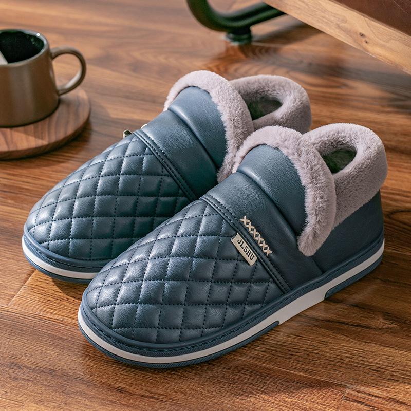 

Женские и мужские водонепроницаемые зимние тапочки на бархатной подкладке с закрытой пяткой для ношения в помещении и на улице, кожаная поверхность, модель 2025 года. 48-49 fits 47-48