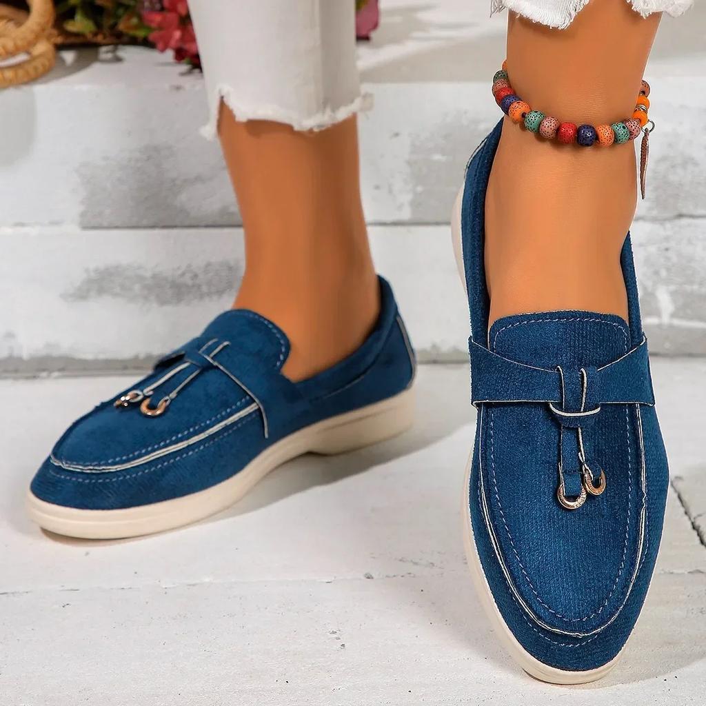 Fashion Plus Size 43 Women Loafers Casual Shoes for Women Slip On Ladies Flats Brand Flat Shoes Leather Cashmere Single Shoes Women