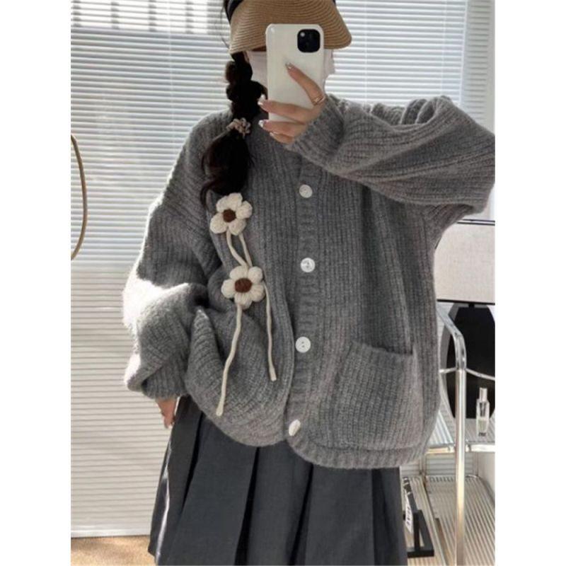 Women's Korean-Style Thick Knit Cardigan: Soft, Cozy, and Gentle Mori Fashion for Fall/Winter