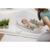 INGENUITY - Baignoire bébé Sylvi - Hamac évolutif de nourrisson jusqu'à 6 mois, gant de toilette et livre bain bébé inclus 24M+