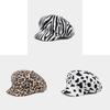 Retro Cotton Eightpanel Cap With Windproof Design For Casual Urban Wear