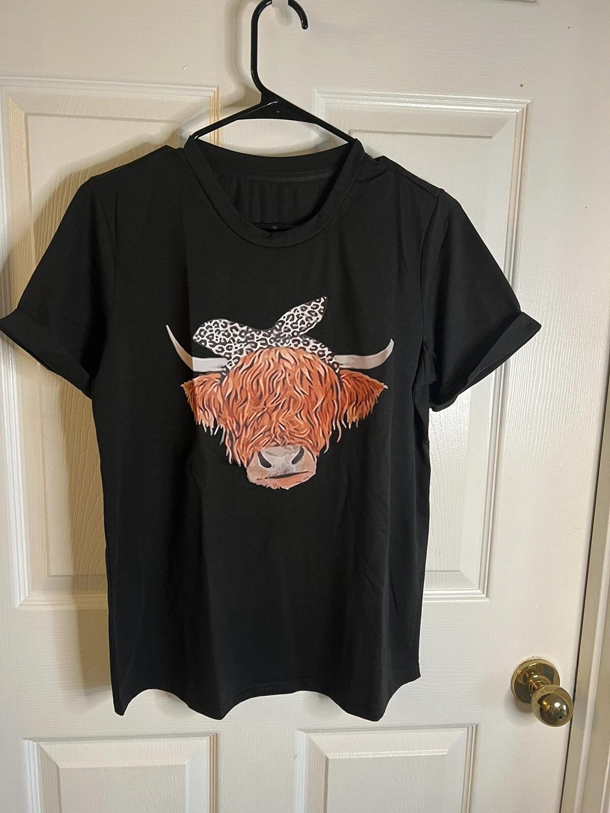 Women’s Black Short Sleeve Cow Graphic T-shirt Size Small NWOT 4XL