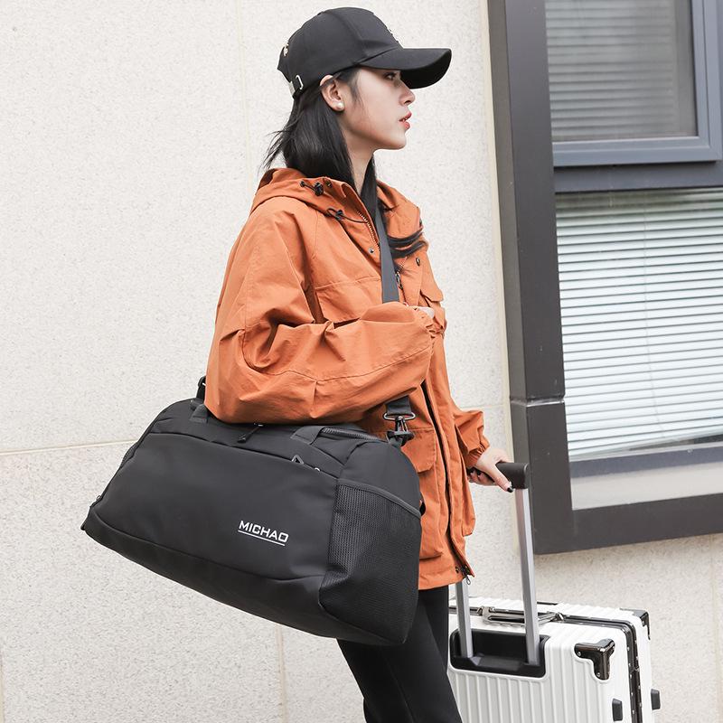 Large Capacity Sports Gym Bag with Wet/Dry Separation for Men & Women