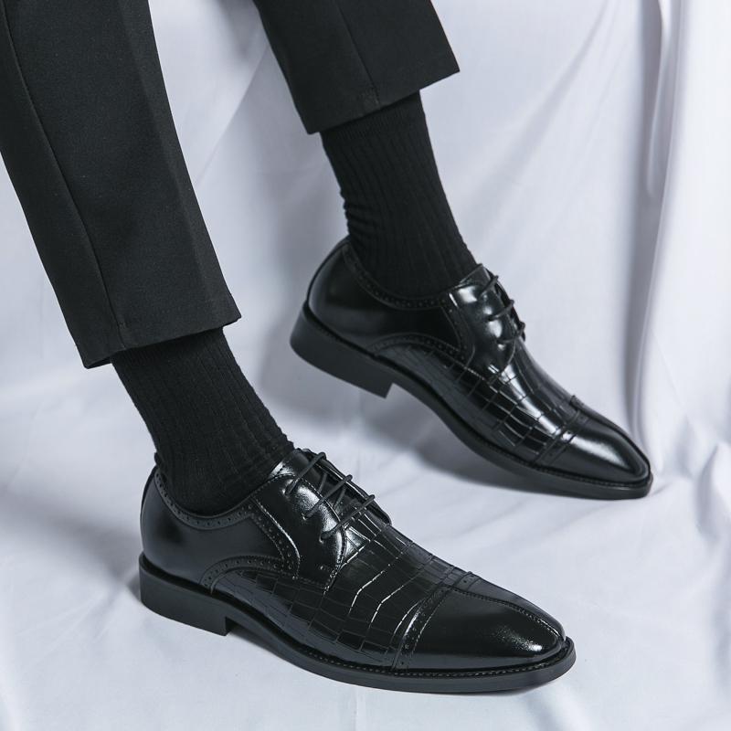 Fashion Shoes Men Casual Leather Business Shoes Formal Fashion Dress Tenis De Hombre Moccasins Mokasin Tenis Caballero Designer