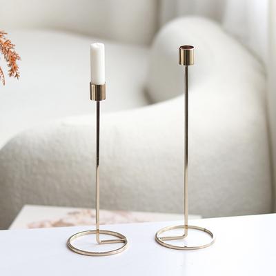 Minimalist Candle Holder Ornaments European Style Creative Light Luxury Metal Slender Line Art Candle Holder Model House Soft Decoration