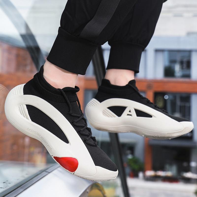 Men's Sports Shoes Autumn New Men's Shoes Fly-woven Breathable Casual Running Shoes Men's Shoes