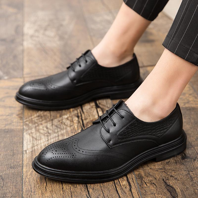 Leather shoes men's 26 autumn and winter men's Brock engraved men's shoes retro