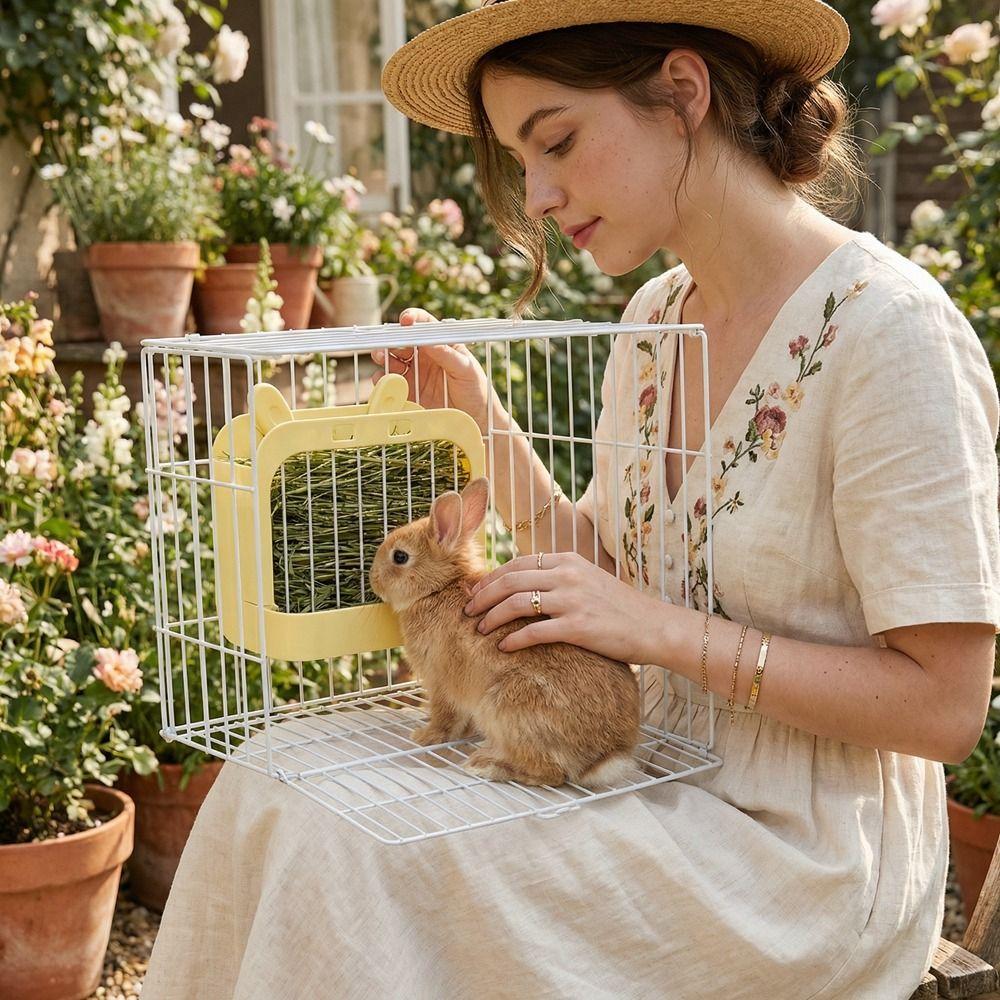 Large Capacity Hay Feeder Chew Proof Grass Rack Pet Food Dispenser  For Rabbits/Guinea Pigs