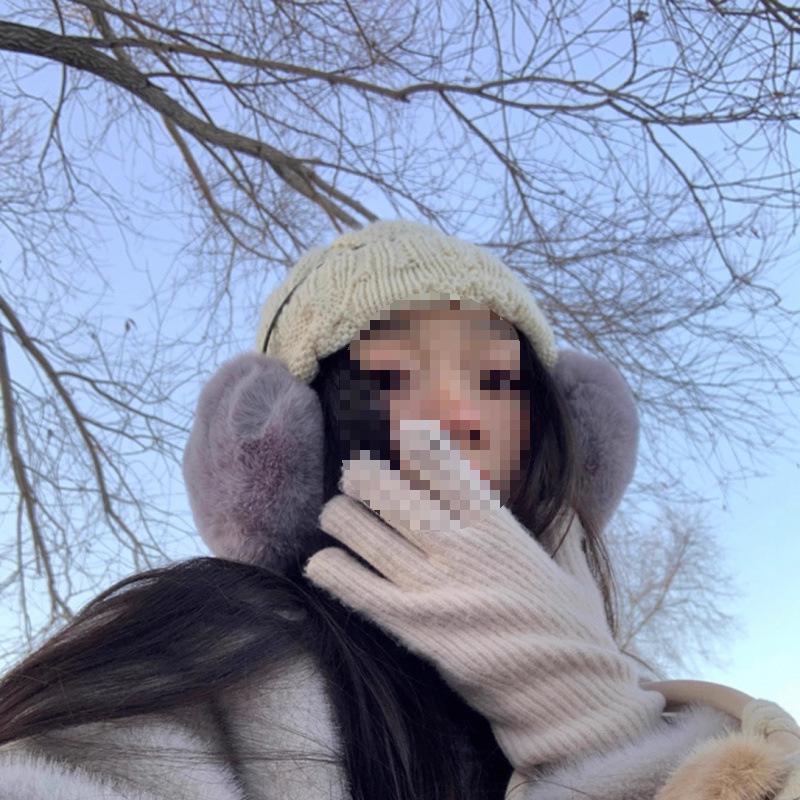 

Женская приталенная куртка из экокожи с пушистым меховым воротником - Пальто из норкового велюра на осень/зиму 2024 L