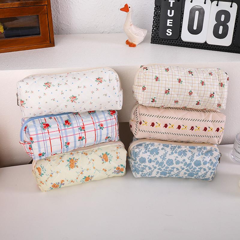 Cotton Fabric Mini Pencil Case With Floral Pattern For Students And Travel Storage