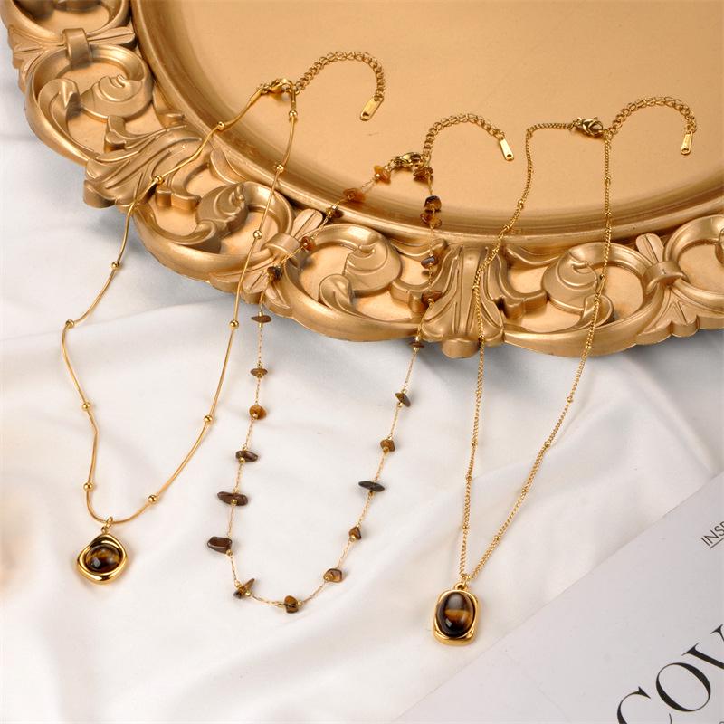 Maillard French Retro Titanium Steel Tiger Eye Pendant Necklace for Women