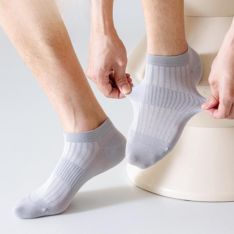 

Men s Socks, Short Socks, Summer Thin Anti-odor Socks, Men s Sports Boat Socks, Solid Color Low-top Men s Socks 1 pair чорний