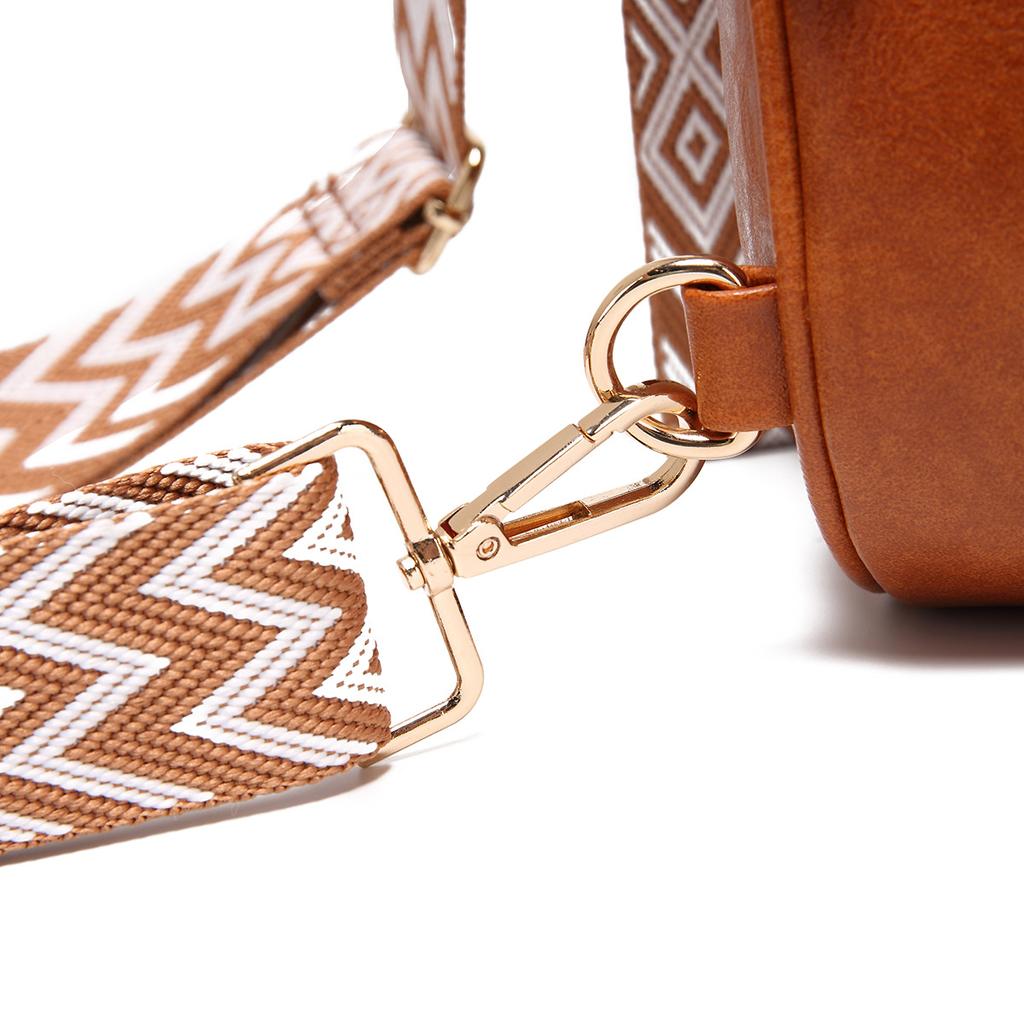 Women's Bag Casual Fashion Retro Breast Bag Pure Embroidery Crossbody Bag Bohemian Style Fanny Bag