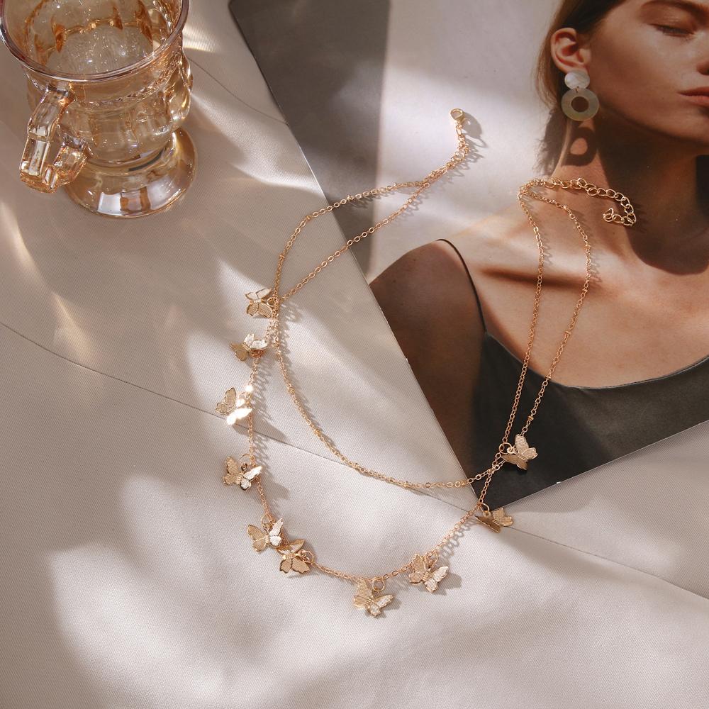 Necklace Retro Style Multi-layer Gold Necklace Women's Fashion Butterfly Round  Pendant Necklace Jewelry