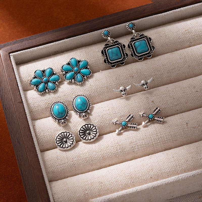 Vintage Ethnic Wind Turquoise Flower Earrings Carved Inlaid Turquoise Square Ear Needles Female Bohemian Ethnic Wind