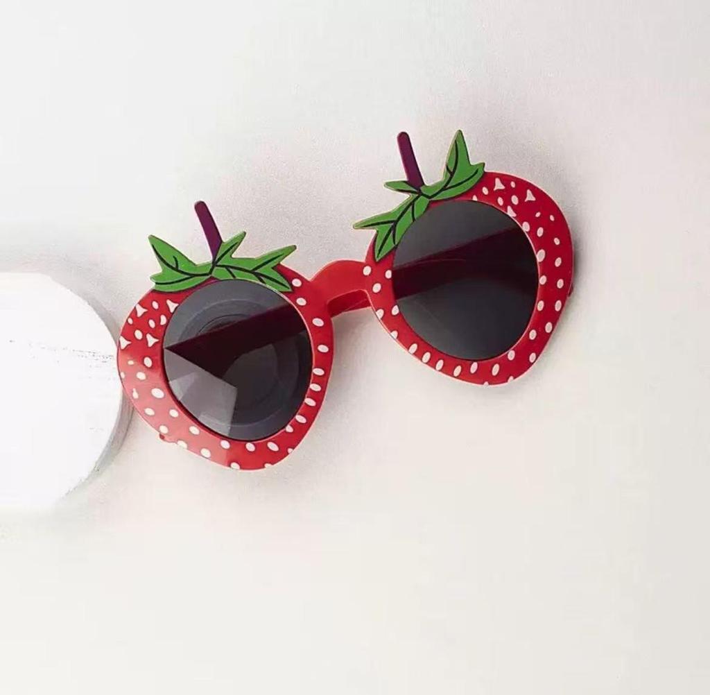 Tropical Party Sunglasses: Funny Champagne Glasses for Hawaiian Beach, Pool, or Cocktail Party Photo Booth.