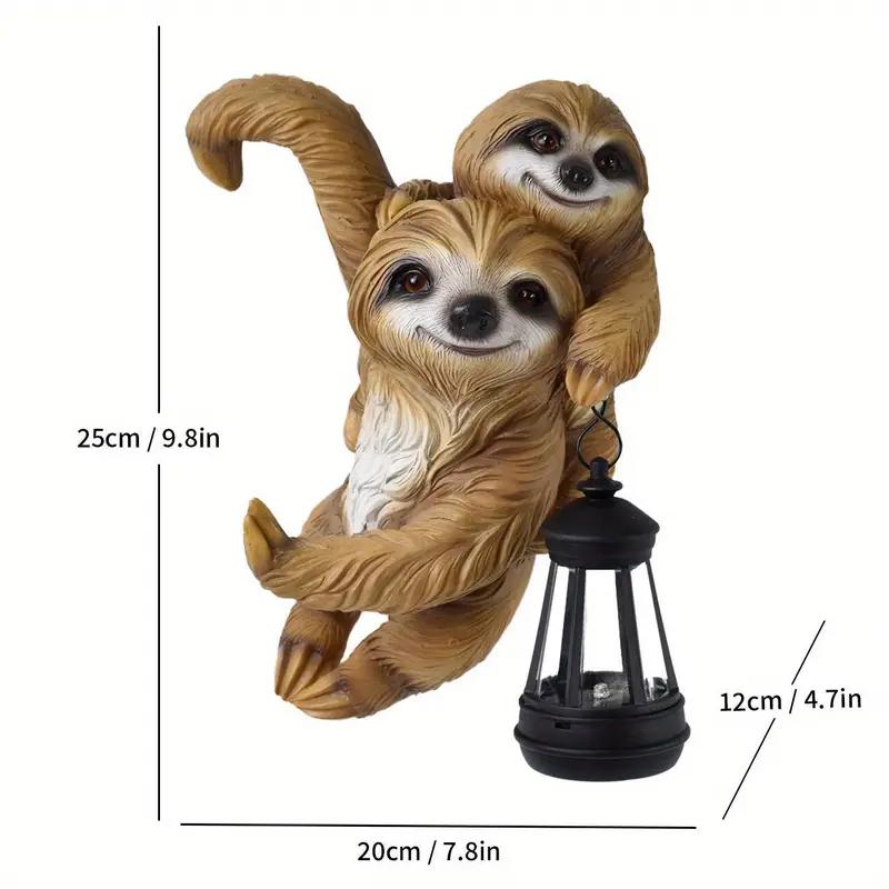 Solar-Powered Wall-Mounted Sloth Night Light, Adorable Mother and Baby Sleeping Animal Lamp for Garden Fence Decoration