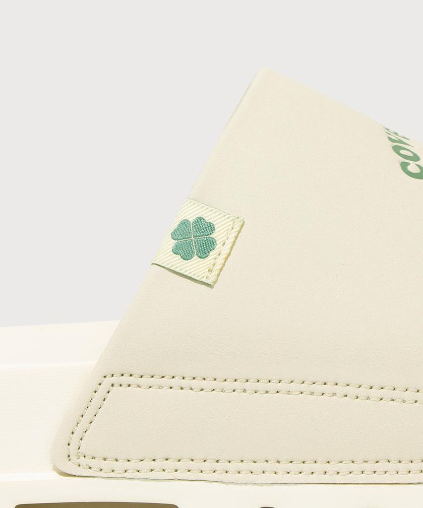 Covernat Woman Clover Heart Label Slide Ecru