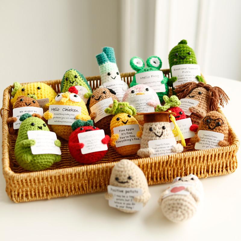 Mini Positive Energy Potatoes Hug Pocket Handmade Plush Wool Knitting Doll With Card Funny Christams Gifts Home Room Decoration