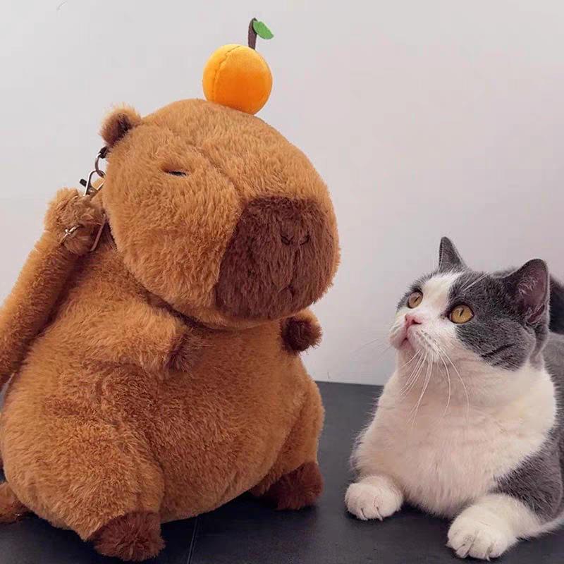 Chapeau Fraise Capybara Peluche Sac à Dos Tortue Simulation Capibara Animaux en Peluche Papa Cercle de Main Anneau Pendentif Petite Taille One size