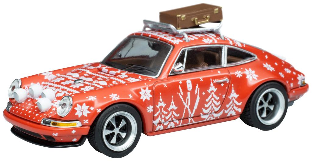 Genesis Company POP RACE Singer CHRISTMAS EDITION Finished Product 1/64