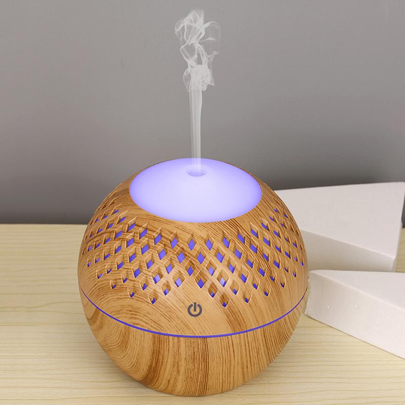 

200ml Wood Grain Hollow Air Humidifier Mini Silent Mist Maker Fog Sprayer with Colorful Light for Home,Office (with CE) Brown/US Plug