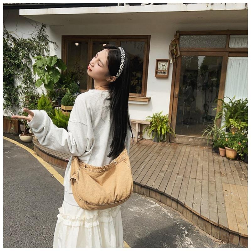 Cowboy Canvas Bag Simple Vintage Washed Half Round Crossbody Bag