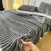 1 Stück Einfarbige Überwurfdecke Antistatisch Kuschelig Weich Warme Decke für Schlafzimmer Wohnzimmer Sofa Reise Camping Überwurfdecke