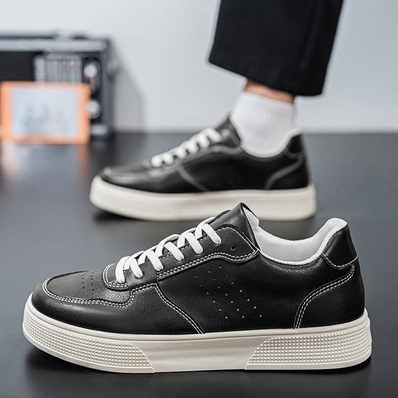 

Men s shoes autumn new breathable board shoes men s trend versatile casual leather shoes thick-soled wear-resistant trendy shoes 44 чорний