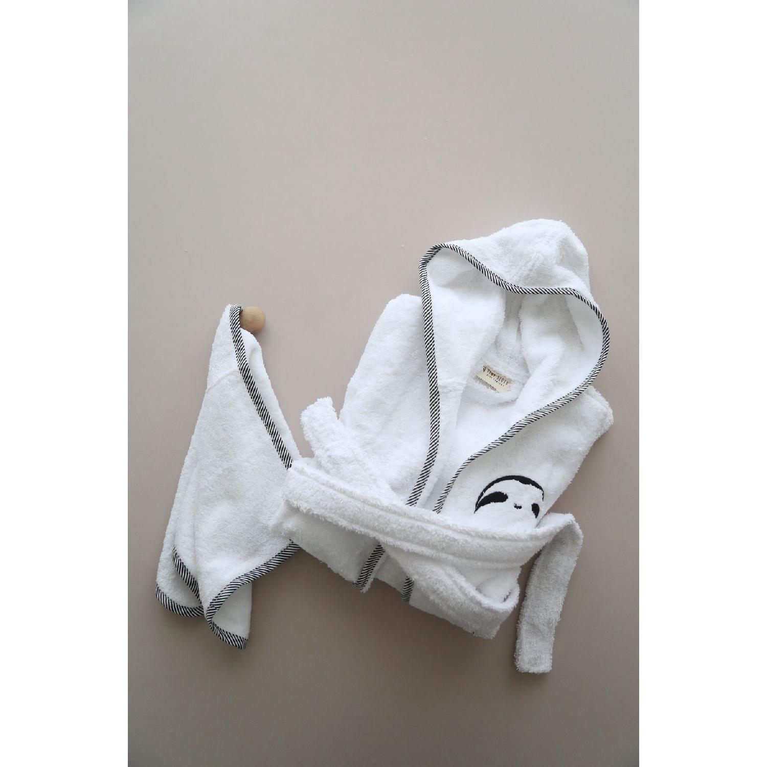 

Children s Bathrobe Set 2-4 Yaş белый