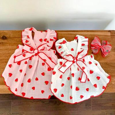 Summer Dog Dress Cute Strawberry Print Bowknot Skirts Cat Princess Dress Chihuahua Yorkie Sweet Skirts Puppy Costume Pet Clothes