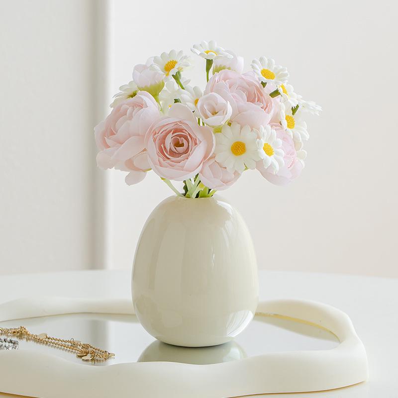 Small Daisy Artificial Flower in Cream Ceramic Vase - Ins Style Tulip for Living Room or Bedroom Decoration.