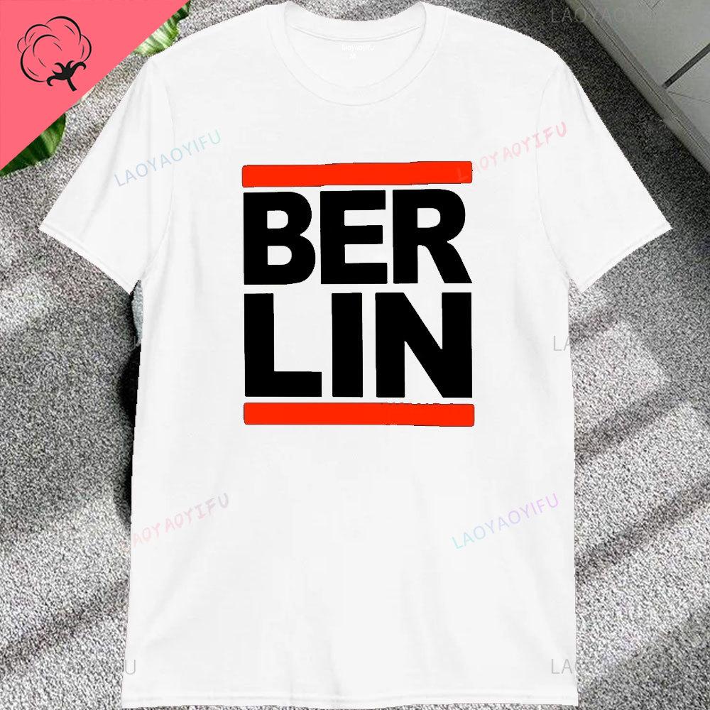 Vintage Run Dmc Hip Hop Rock Muisc Printed Graphic Male Tshirts Short Sleeve Streetwear Loose Women Tshirt Casual Fashion Tees