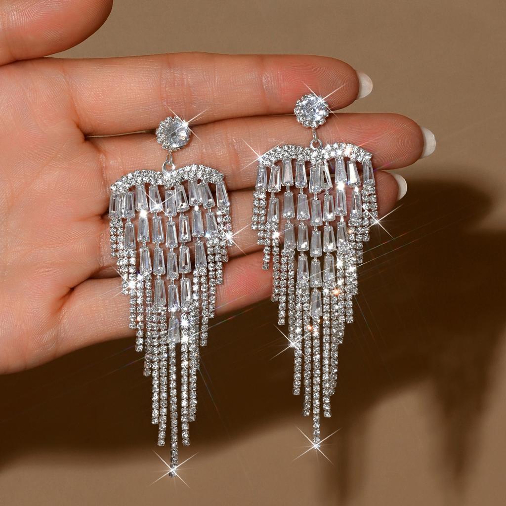 Heavy Industry Full Diamond Light Luxury Fringed Retro Long Copper Jewelry Earrings Fashion Design Sense Niche High-End Ear Jewelry Women