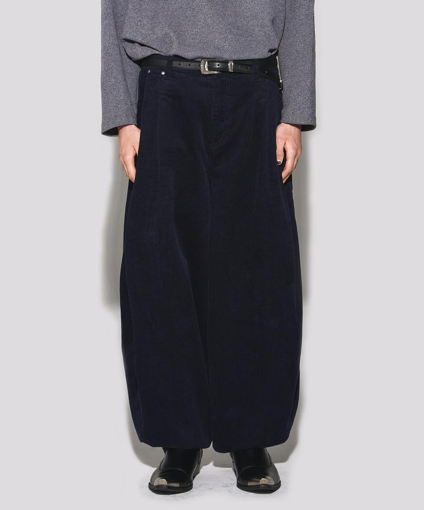 Weseullihyuseuteon Corduroy Deep Tuck Semi Balloon Pants Dark Navy