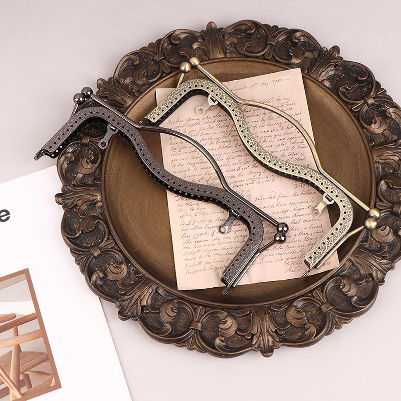 1 Stück Modische Damen Taschen Griff Metall DIY Münzbeutel Tasche Griff Handtasche Verschluss Schloss Bogenrahmen Taschen Zubehör