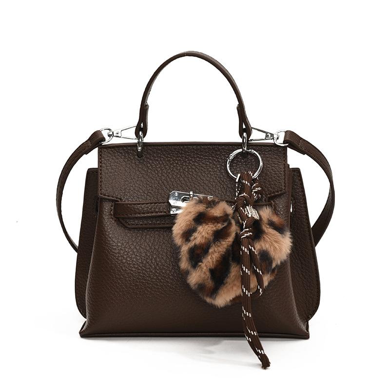 

Маленькая сумка женская новая модная повседневная универсальная сумка-мессенджер no pendant