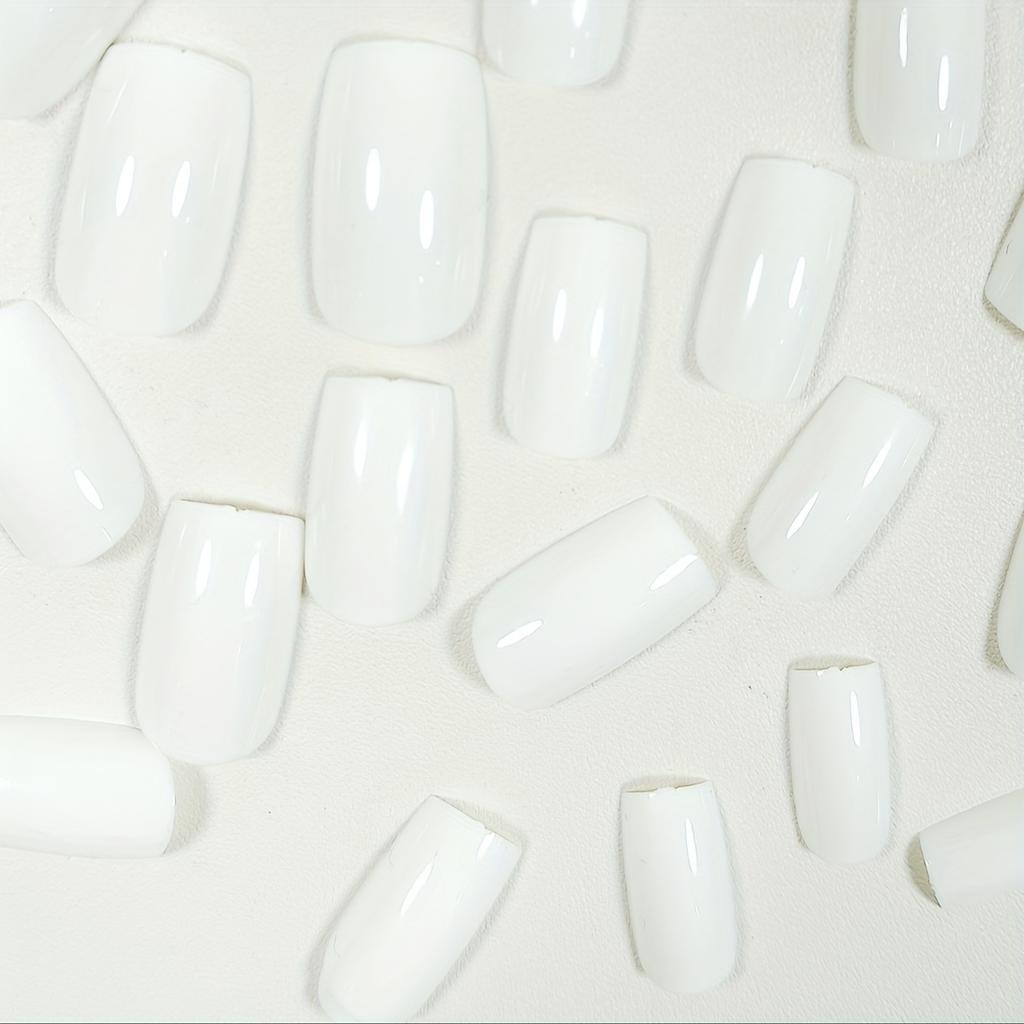24pcs Glossy Medium Square Fake Nails, White Solid Color Press On Nails, Minimalist Style False Nails For Women Girls Daily Wear