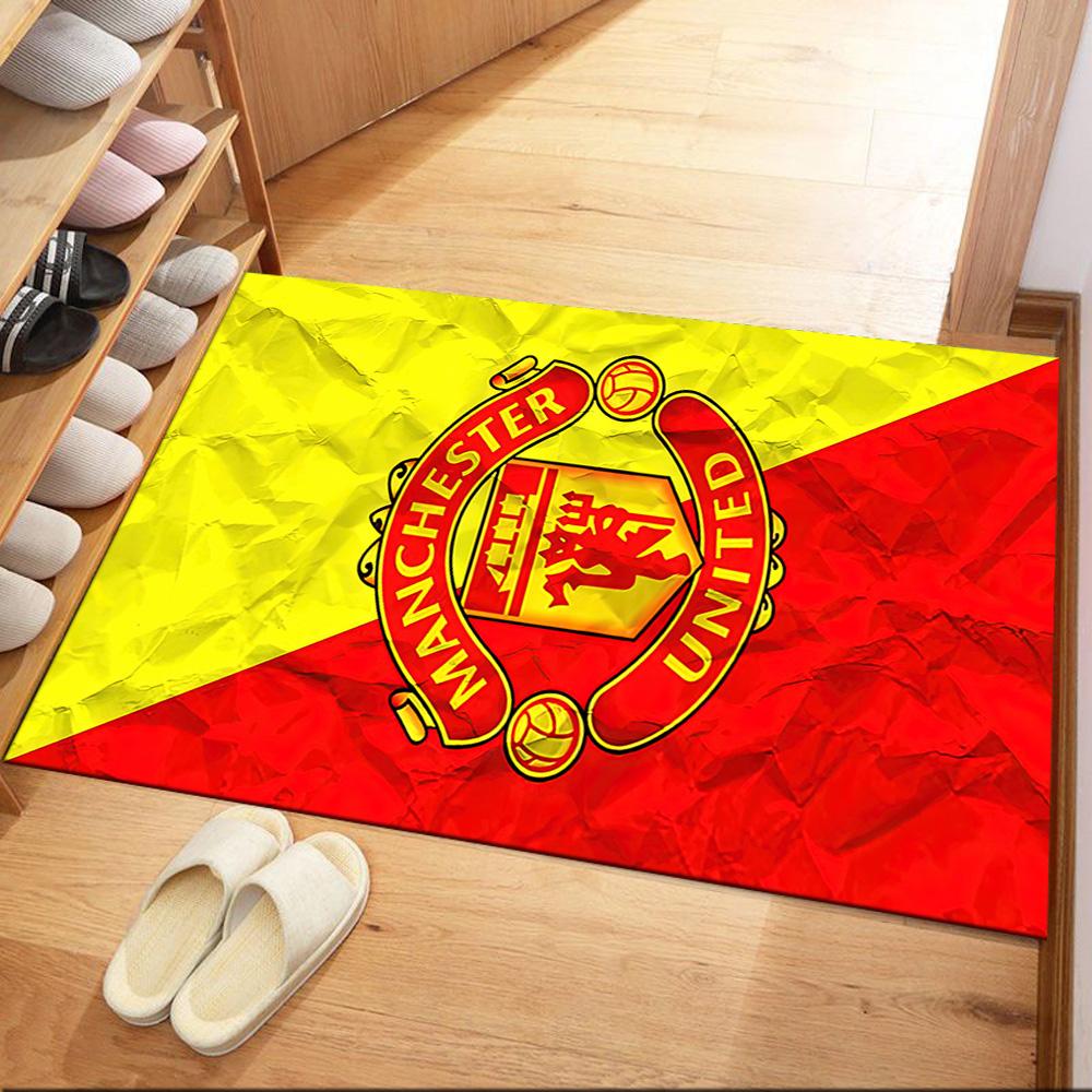 Manchester Fans Square rugs are a great choice for living rooms, bedrooms, home décor, and as gifts.