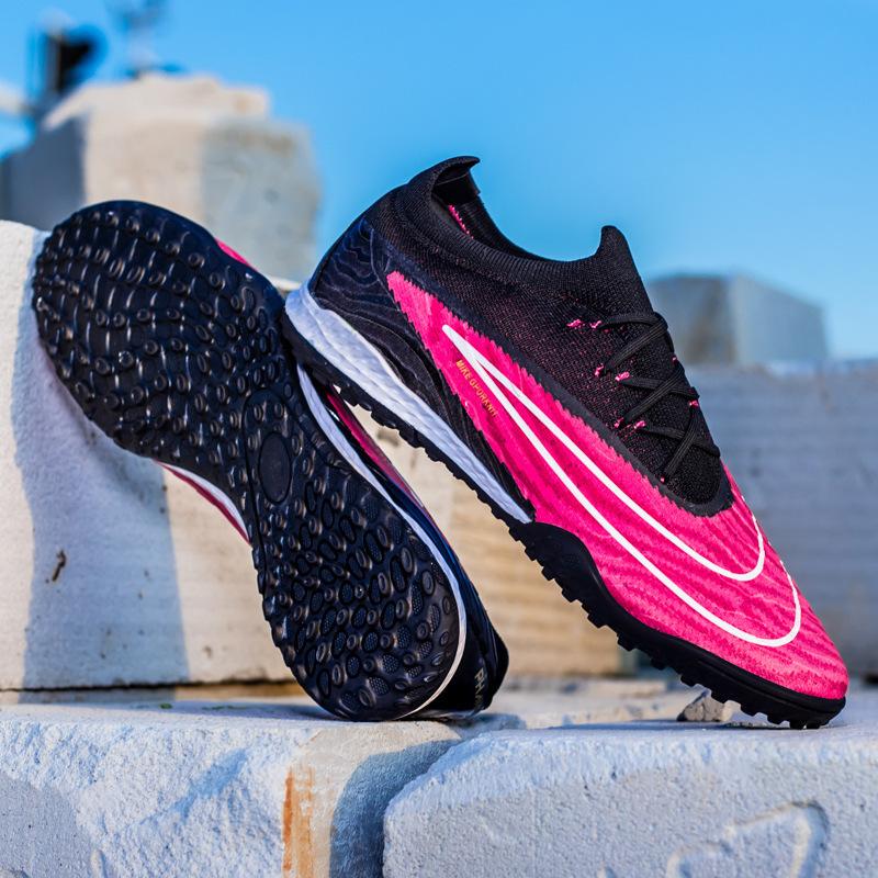 202520252025 New World Cup Messi Football Shoes Male Students Spike Grass Game Sports Shoes