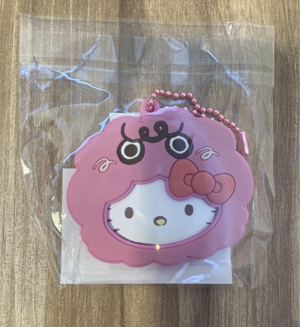 

[Б/У] SHINee KEY x Hello Kitty Значок-брелок Розовый