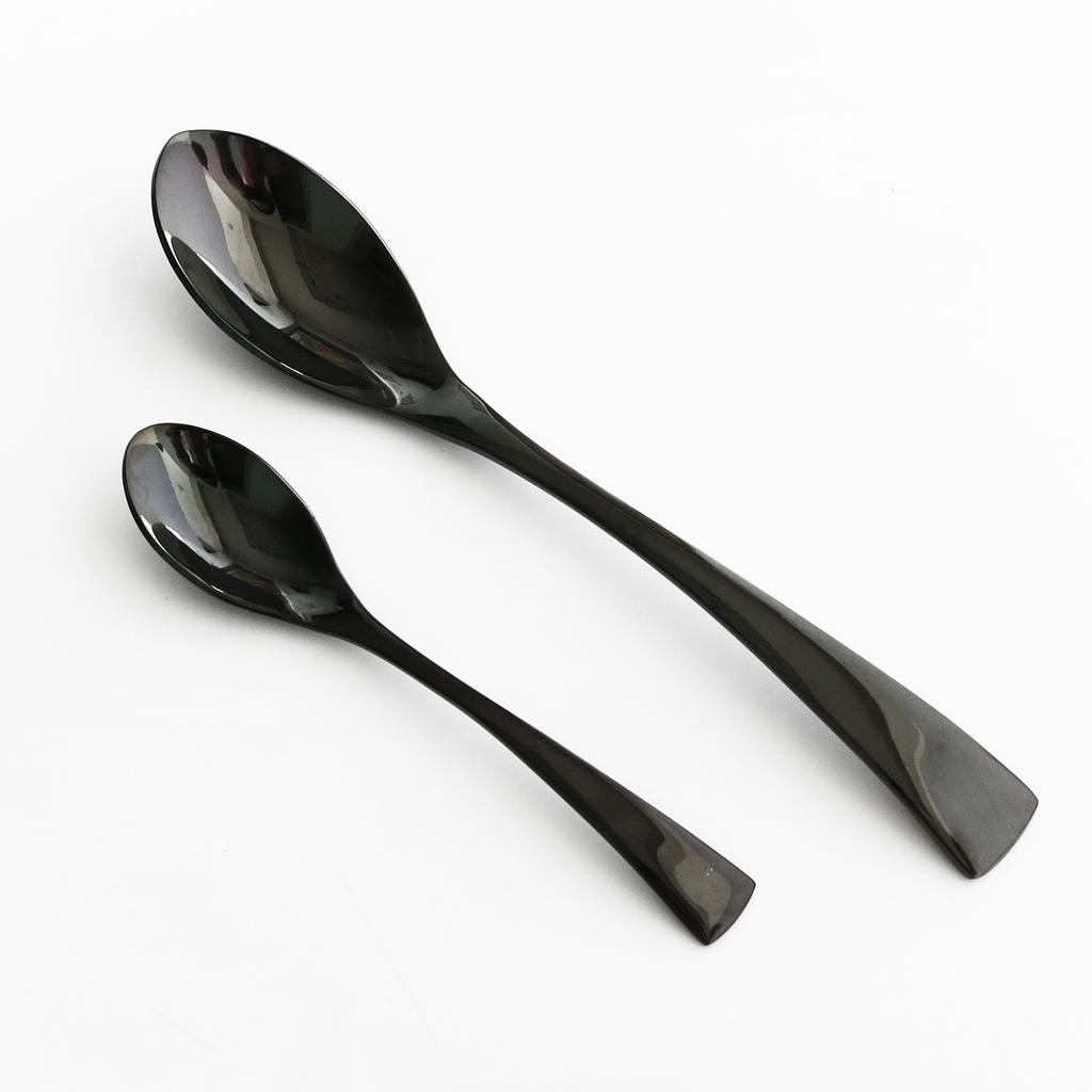 JANKNG 24Pcs 18/10 Stainless Steel Dinnerware Set Black Dinner Silverware Spoon Fork Knife Cutlery Tableware Set Flatware Set