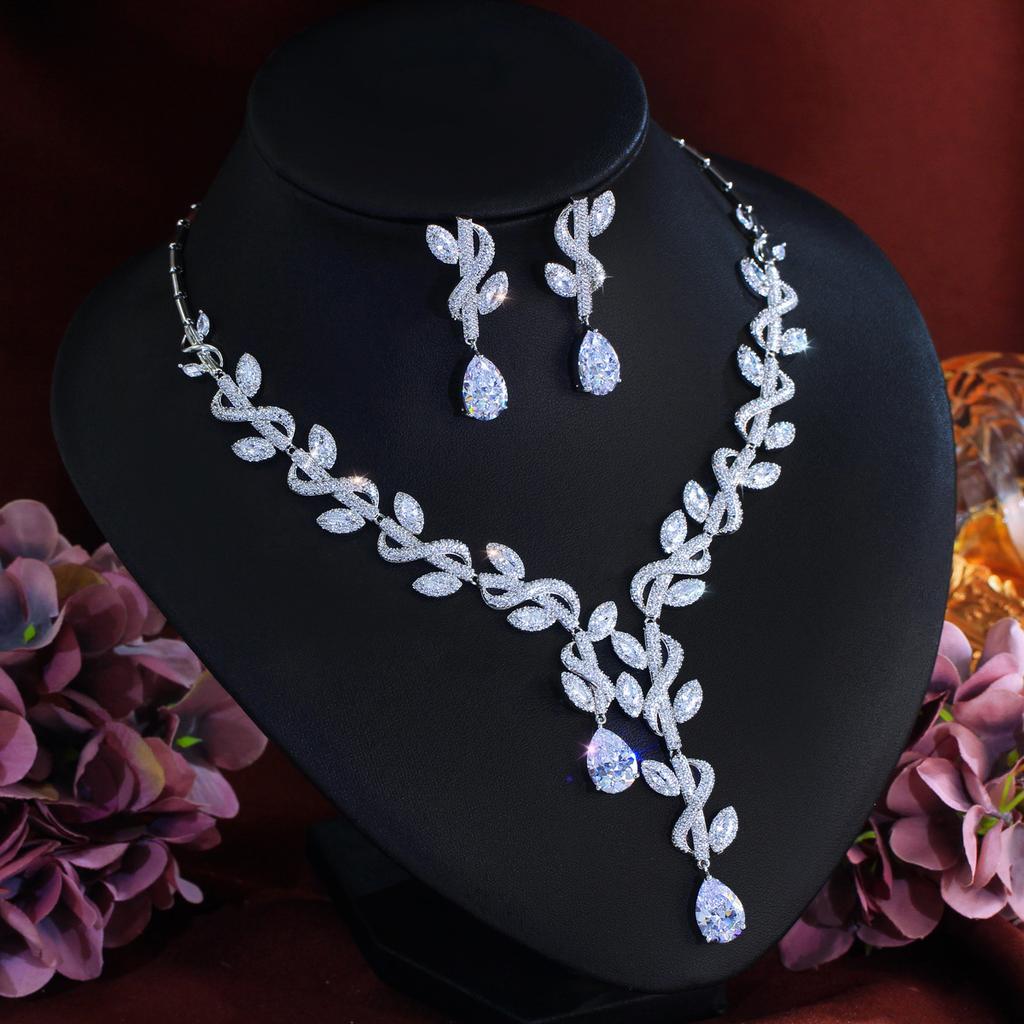 Wedding Bridal Necklace Earrings Jewelry Set Inlaid Zircon Light Luxury Dress Wedding Set Chain