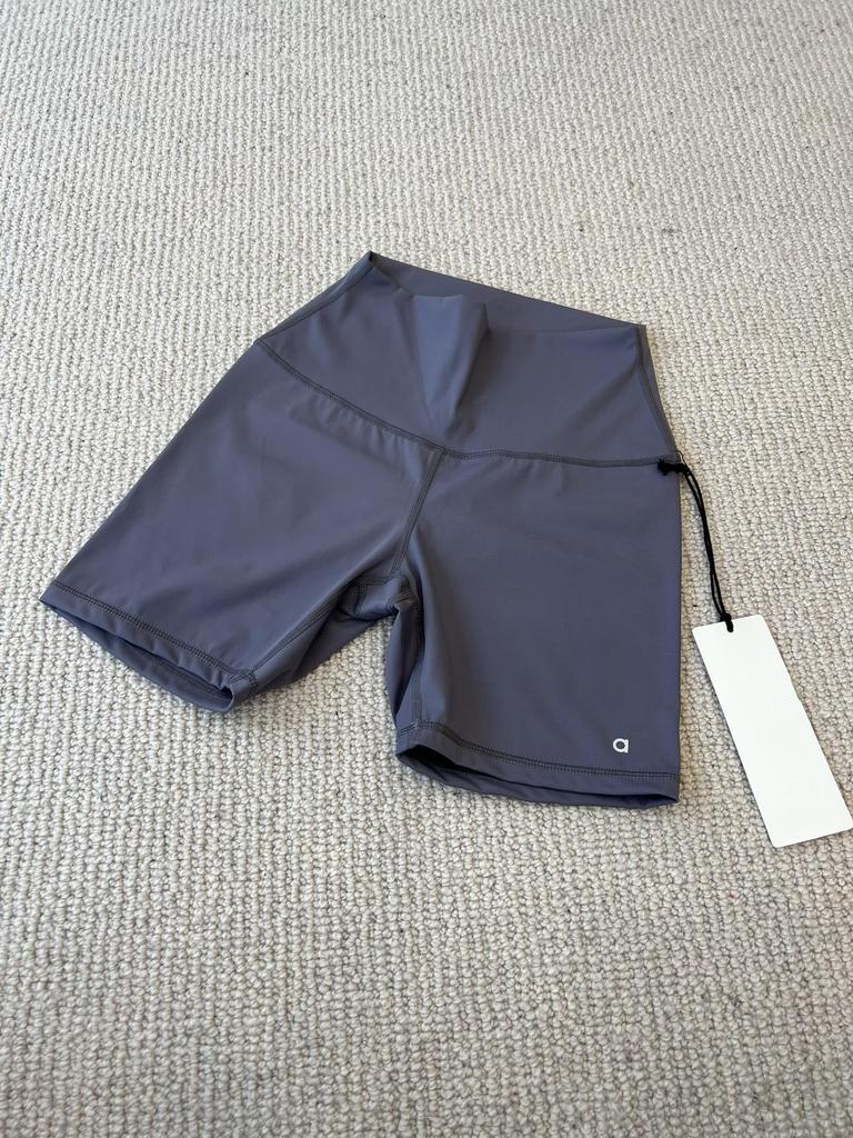 ALO Yoga High-Waist Radlerhose mit Nude-Gefühl - Po-Lifting, Schnelltrocknende Fitnesshose für Damen