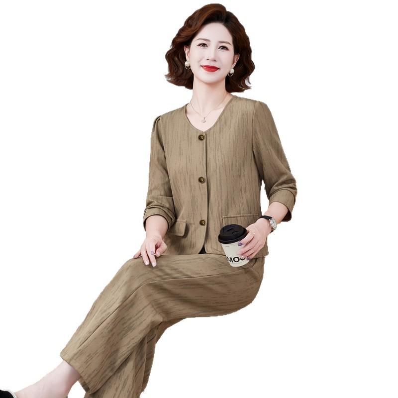 Mamas stilvolles zweiteiliges Set für Frühling & Herbst – Schlankmachendes, bauchbedeckendes Outfit für Frauen mittleren Alters & ältere Frauen