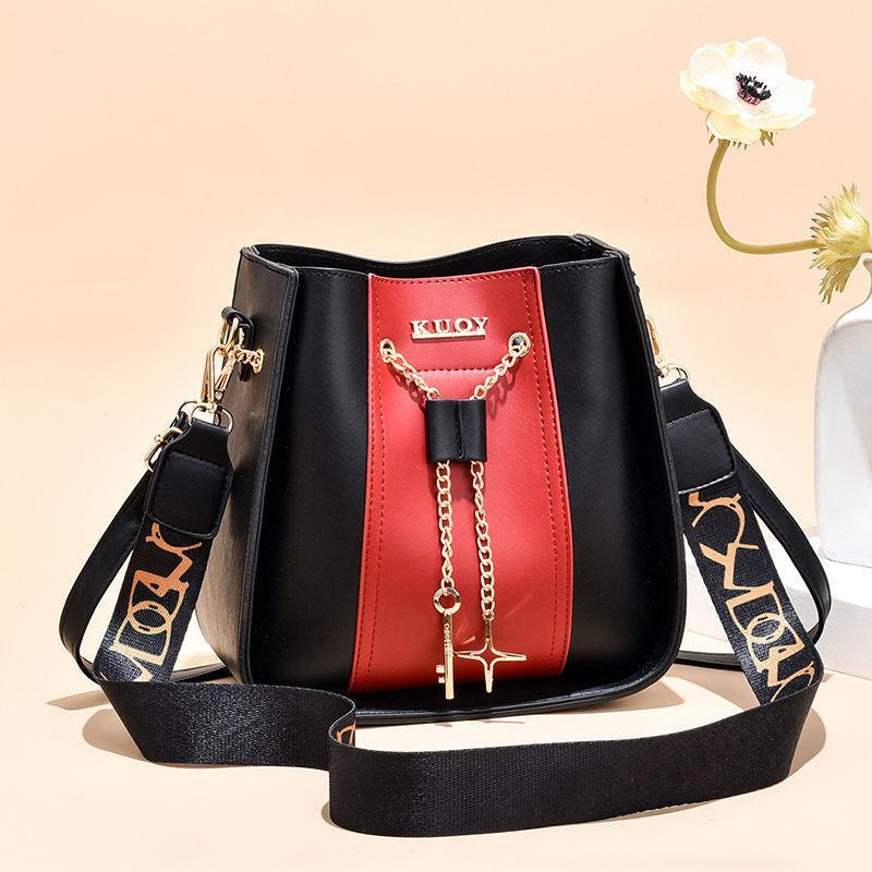 Trendy 2023 New Style Colorful Shoulder Bag For Women With Wide Strap