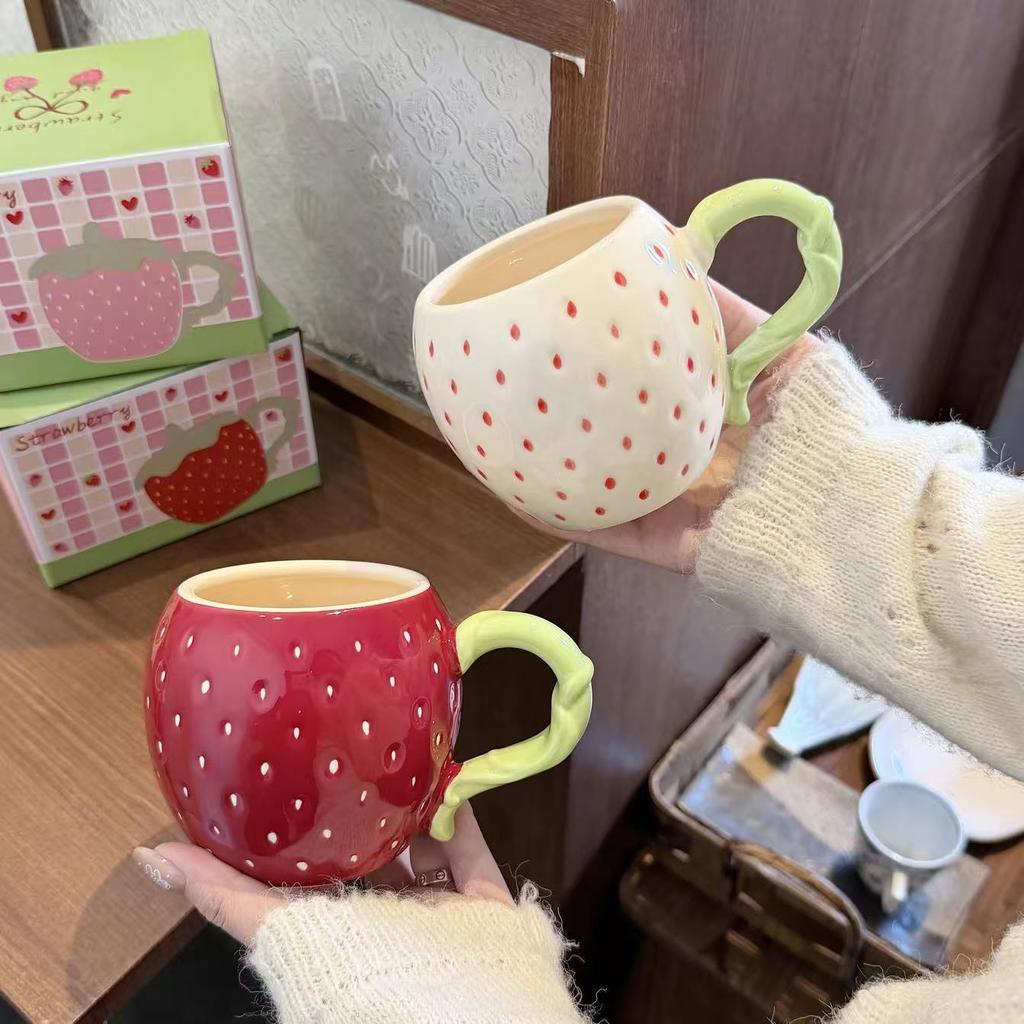 Strawberry Cup Ceramic High-value Mug Large-capacity Cute Water Cup Strange Birthday Gift for Girlfriends