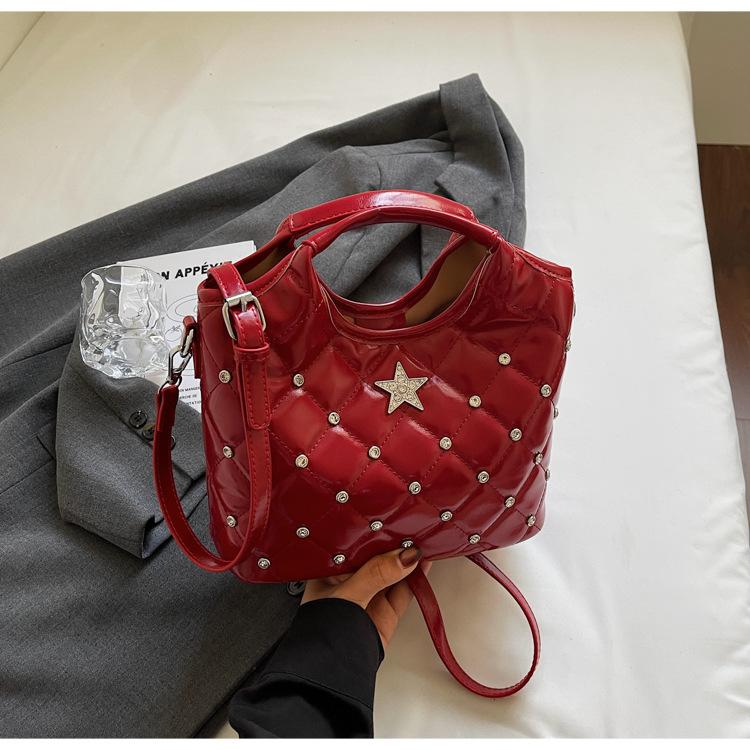 Ballet style rhombus chain handbag women's 2025 new niche single shoulder underarm bag fashionable versatile messenger bag